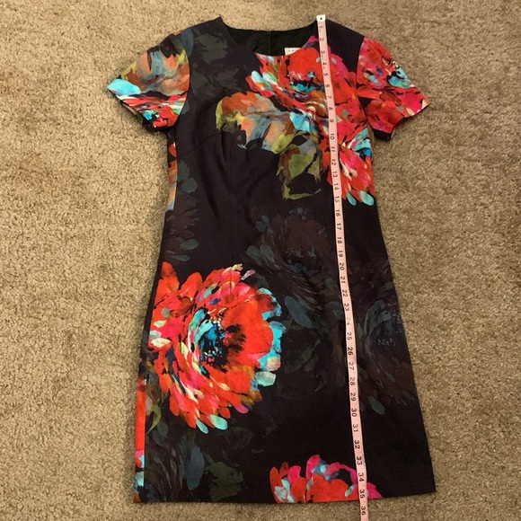 🟠 Trina Turk 🟠 abstract flower mini dress - Picture 5 of 7